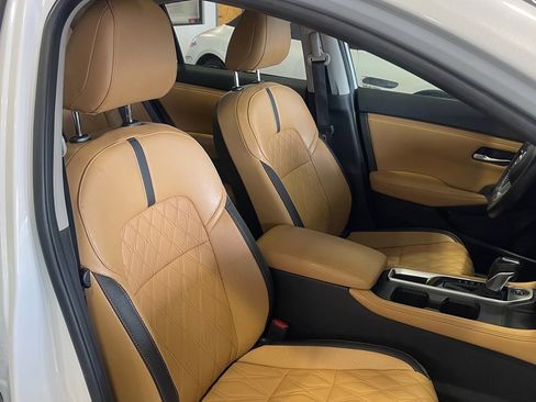 Used 2022 Nissan Sentra SV w/ SV Premium Package image 34