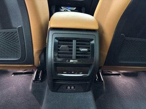 Used 2022 BMW X3 sDrive30i w/ Premium Package w/ZPA image 25