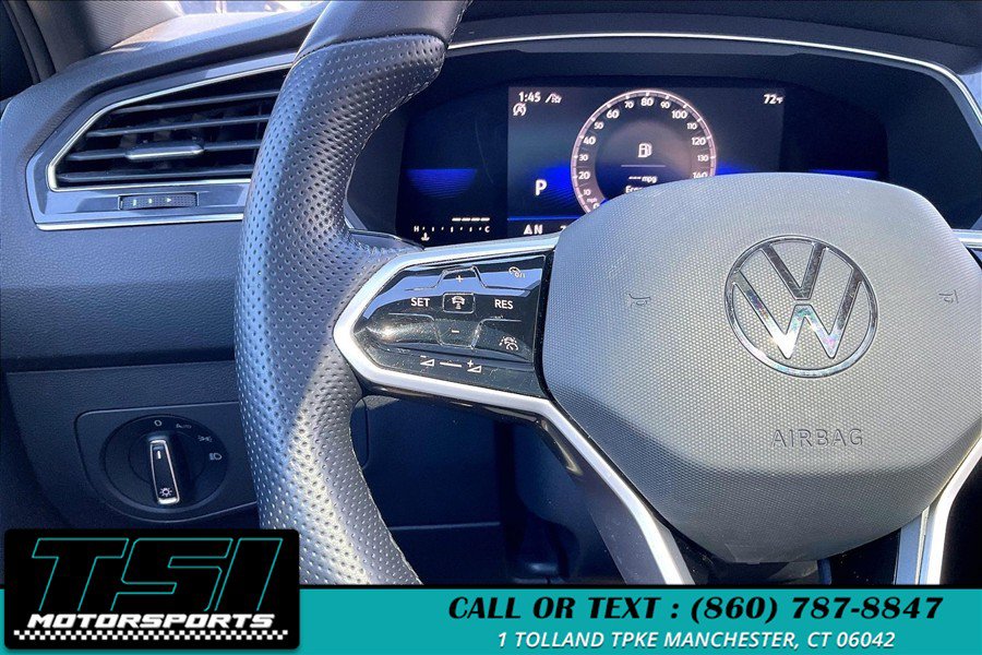 Used 2022 Volkswagen Tiguan SE R-Line AWD/4WD image 18