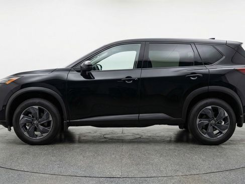 Used 2025 Nissan Rogue SV AWD/4WD image 5