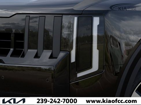 New 2027 Kia Telluride S image 10