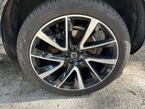 Used 2023 Volvo XC90 B6 Plus w/ Protection Package Premier AWD/4WD image 6