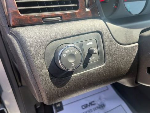 Used 2012 Chevrolet Impala LS FWD image 17