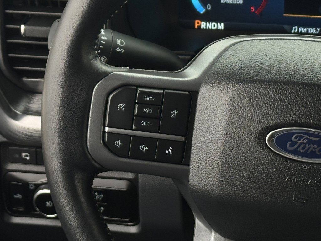 Used 2024 Ford F250 Lariat AWD/4WD image 16