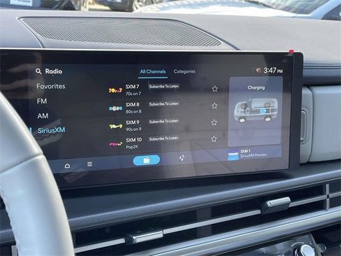 Certified 2025 Hyundai Santa Fe SEL image 20