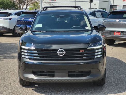 New 2026 Nissan Kicks SR w/ Cold Weather Package image 5