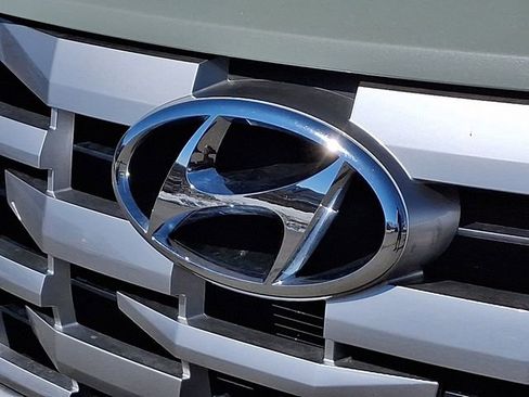 Used 2024 Hyundai Santa Cruz SEL image 34