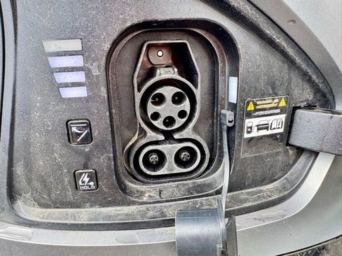 Used 2024 Kia EV6 GT-Line image 13