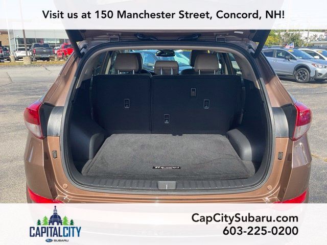 Used 2016 Hyundai Tucson Limited w/ Option Group 03 AWD/4WD image 10