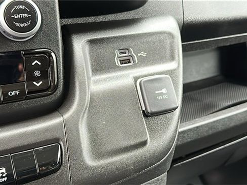 Used 2023 RAM ProMaster 2500 image 21