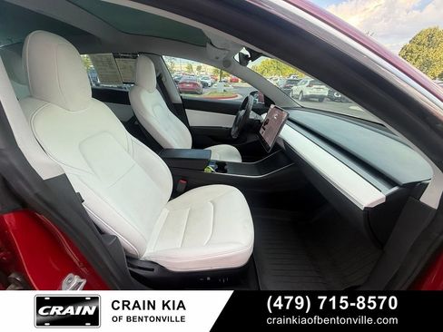Used 2020 Tesla Model 3 Performance AWD/4WD image 30