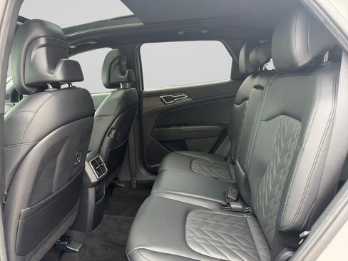 Used 2023 Kia Sportage X-Pro Prestige AWD/4WD image 28