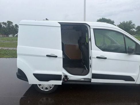Used 2022 Ford Transit Connect XL FWD image 9