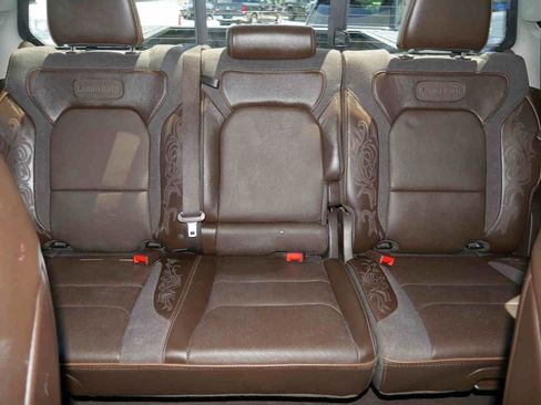 Used 2025 RAM 1500 Limited AWD/4WD image 43