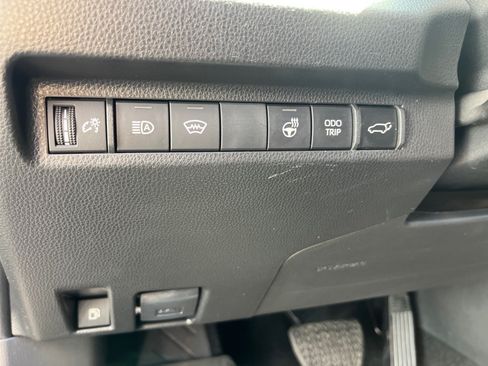 Used 2024 Toyota RAV4 XSE w/ Weather Package AWD/4WD image 14