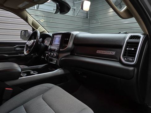 Used 2020 RAM 1500 Big Horn AWD/4WD image 15