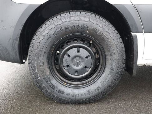 Used 2023 Mercedes-Benz Sprinter 2500 image 9