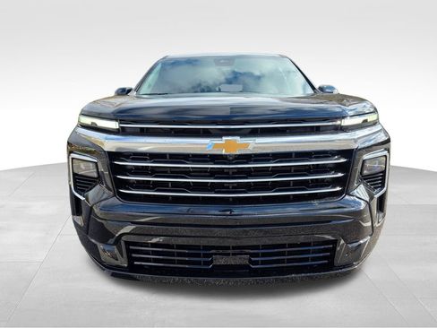 New 2026 Chevrolet Traverse High Country w/ LPO, Floor Liner Package image 8