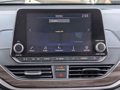 Used 2023 Nissan Altima 2.5 SV image 14