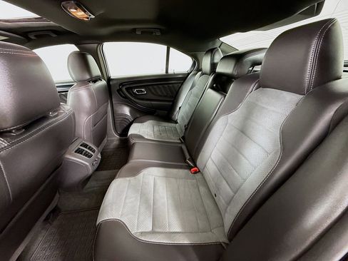 Used 2013 Ford Taurus SHO image 30