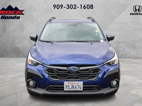 Used 2025 Subaru Crosstrek 2.0i Premium AWD/4WD image 2