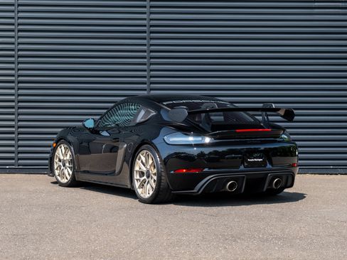 Certified 2024 Porsche 718 Cayman GT4 RS RWD image 3