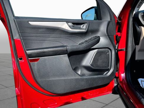Used 2022 Ford Escape SE w/ Convenience Package FWD image 25
