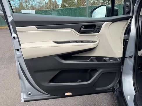 New 2026 Honda Odyssey EX-L image 12