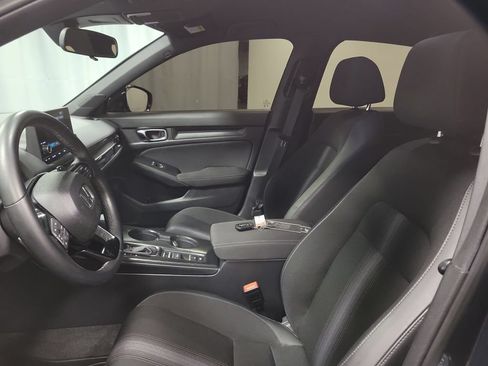 Used 2025 Honda Civic Sport image 15