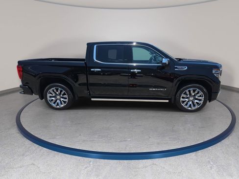 Used 2026 GMC Sierra 1500 Denali AWD/4WD image 4