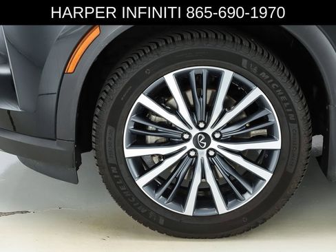 Used 2023 INFINITI QX60 Sensory w/ Cargo Package AWD/4WD image 5