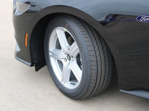 New 2026 Ford Mustang Coupe image 5