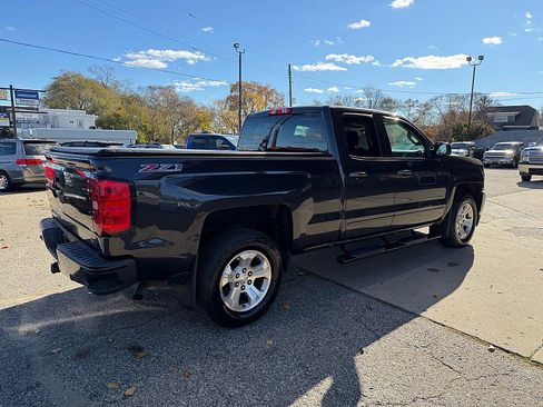 Used 2016 Chevrolet Silverado 1500 LT w/ All Star Edition image 4