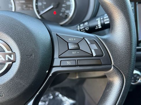 Certified 2024 Nissan Kicks S FWD image 33