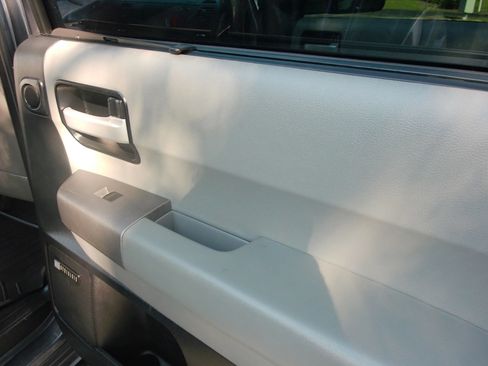Used 2014 Toyota Sequoia Limited RWD image 39