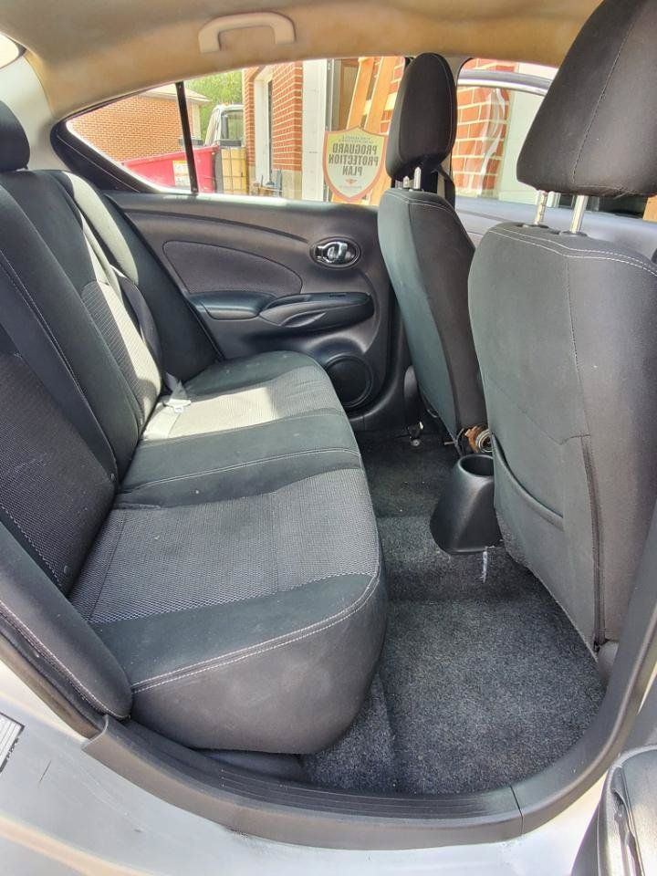 Used 2018 Nissan Versa SV w/ SV Special Edition Package FWD image 17