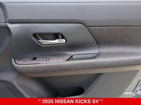 Certified 2025 Nissan Kicks SV AWD/4WD image 35