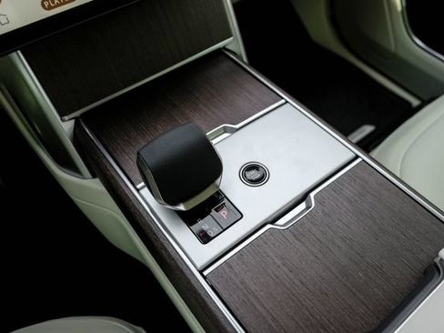 New 2026 Land Rover Range Rover SE AWD/4WD image 35