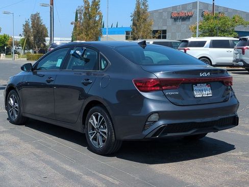 Certified 2023 Kia Forte LXS FWD image 8