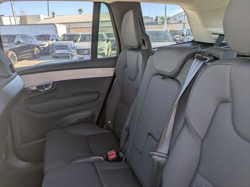 Used 2025 Volvo XC90 B6 Plus w/ Protection Package Premier image 24