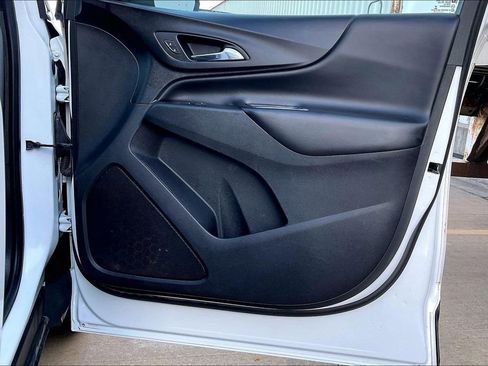 Used 2019 Chevrolet Equinox LT image 24