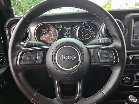 Used 2022 Jeep Wrangler Unlimited Sport AWD/4WD image 18