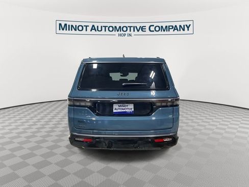 New 2026 Jeep Grand Wagoneer L Limited AWD/4WD image 7