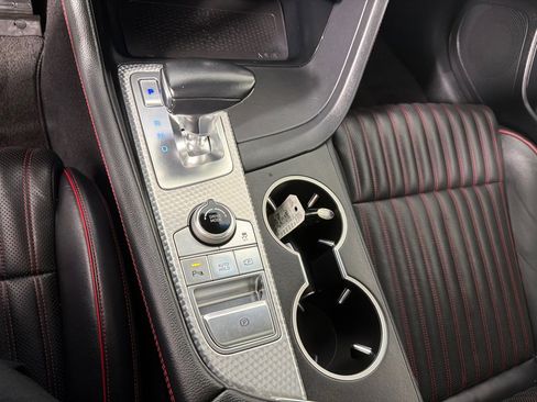 Used 2022 Genesis G70 3.3T w/ Sport Advanced Package image 21