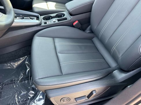 Used 2025 Audi A3 2.0T Premium w/ Convenience Package image 19