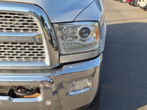 Used 2016 RAM 2500 Laramie w/ Convenience Group AWD/4WD image 12