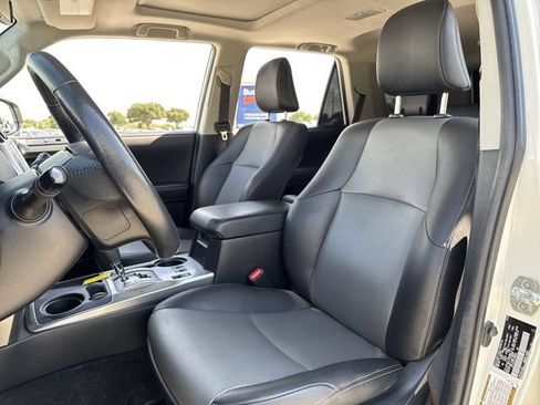 Used 2023 Toyota 4Runner SR5 Premium w/ Moonroof Package RWD image 11