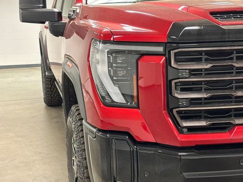 New 2026 GMC Sierra 2500 AT4X w/ LPO, Black Badging Package AWD/4WD image 4