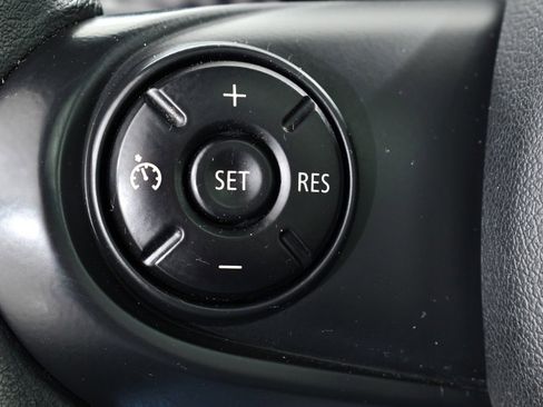 Used 2014 MINI Cooper S image 31