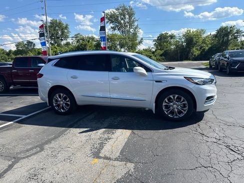 Used 2020 Buick Enclave Avenir w/ LPO, Floor Liner Package AWD/4WD image 3